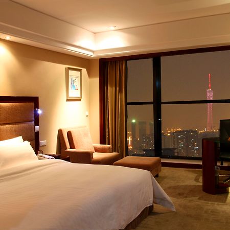 Daysun International Hotel Гуанджоу Екстериор снимка
