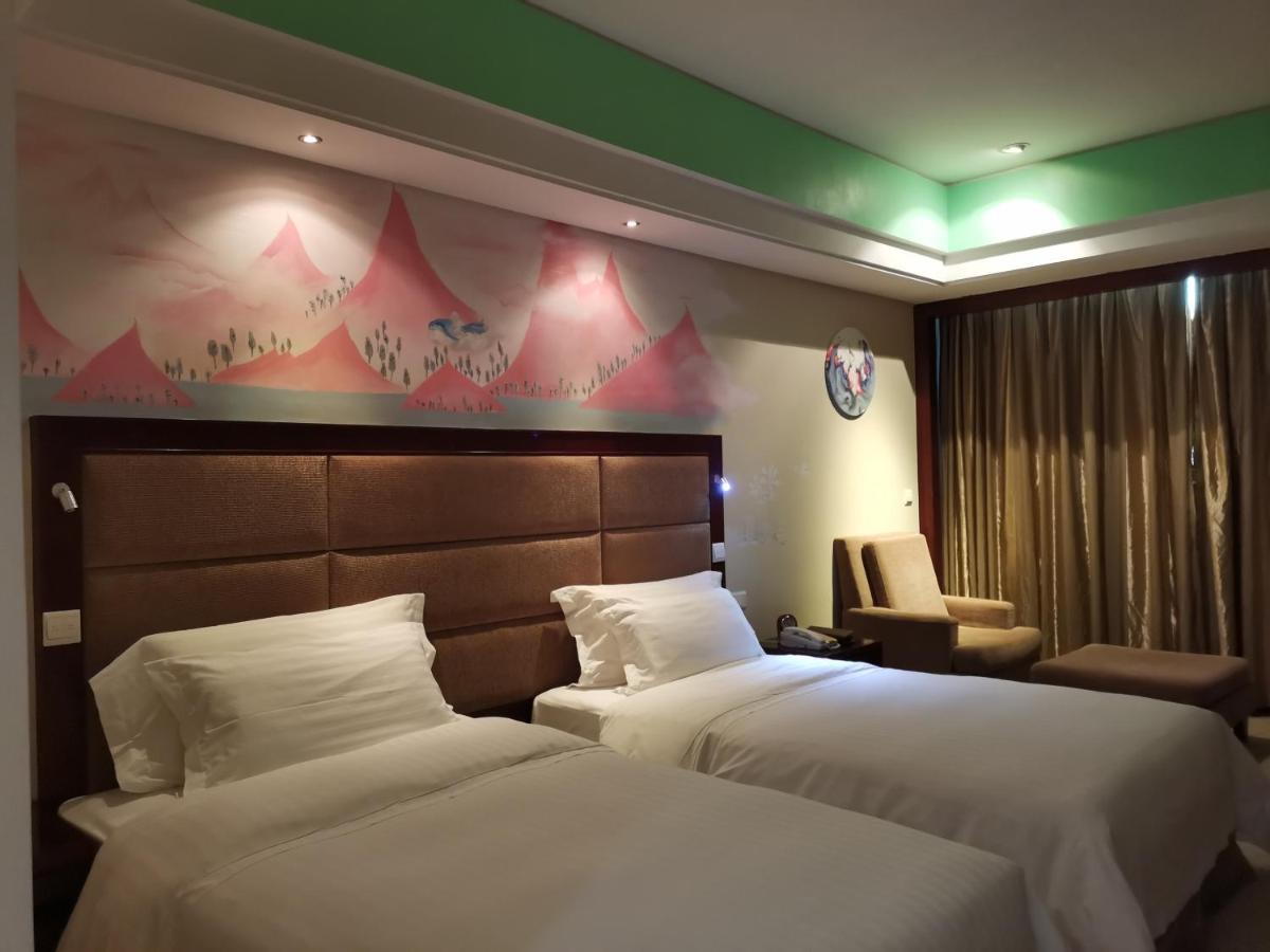 Daysun International Hotel Гуанджоу Екстериор снимка