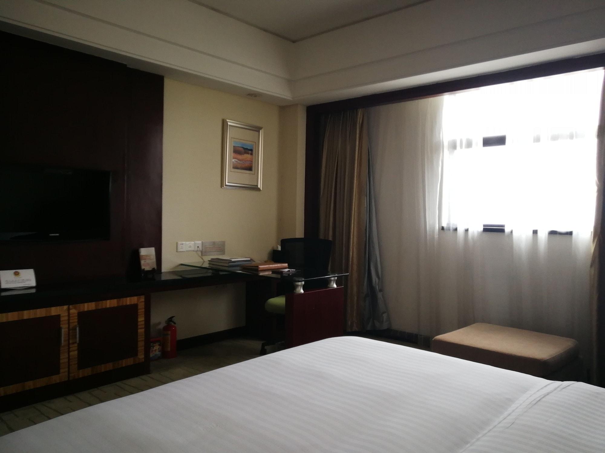 Daysun International Hotel Гуанджоу Екстериор снимка